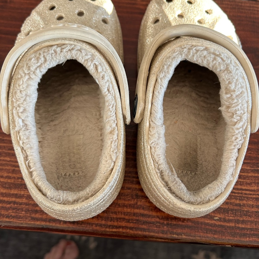 Crocs Kids Glitter Clogs - Gold - Picture 4 of 5